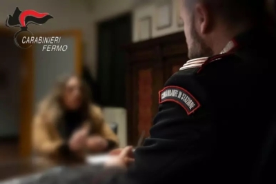 Molestie a condomina ed ex compagna, denunciati nel Fermano