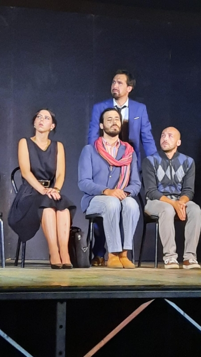 Serata finale di Ascolinscena con la commedia “Fratelli e Sorelle”  della compagnia Gli Avanzati di Lucca