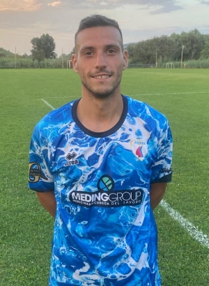 Altro acquisto eccellente in casa Azzurra Sbt, l&#039;esperto centrocampista Luca Rossi