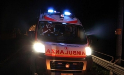 Mosciano: finisce fuori strada con la moto, è grave in ospedale