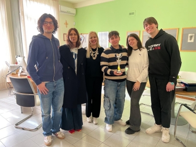 Il Liceo Rosetti in finale nazionale ai Campionati nazionali di dibattito, il team primo nelle Marche