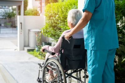 PIANO FORMATIVO 2025-2027: LA REGIONE INVESTE SULLA CRESCITA PROFESSIONALE DEL PERSONALE SANITARIO