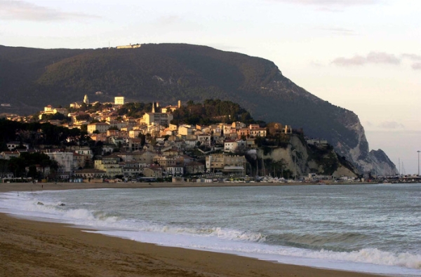 Campofilone, nuova bandiera blu per le Marche
