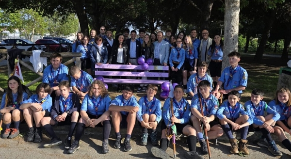 Inaugurata la panchina viola, un segno nella lotta alla fibromialgia