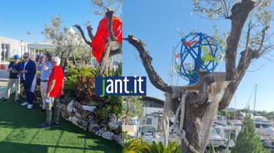 Inaugurazione al Circolo Nautico Sambenedettese dell&#039;opera &quot;LIBERI&quot;
