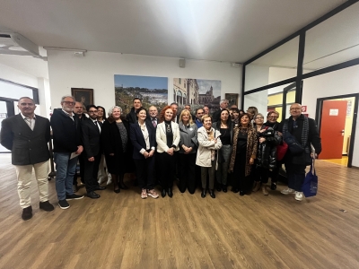 Bando 'Dotazioni sanitarie' della Fondazione Carisap: consegnate ai reparti dell'Ast 23 delle attrezzature acquistate e donate dalle associazioni