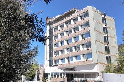Sarebbe morta dopo le dimissioni dall&#039;ospedale, la donna trovata senza vita in hotel