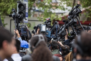 CONTRIBUTI A SOSTEGNO DELL’INFORMAZIONE LOCALE: PUBBLICATO IL BANDO PER IL 2025