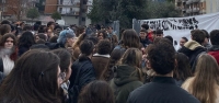 Ascoli Piceno - Studenti in sciopero per i riscaldamenti guasti al Liceo