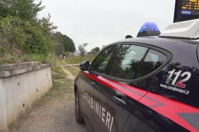 Rapina a mano armata al benzinaio, due arresti in flagranza
