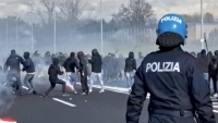 Scontri fra le tifoserie nel match Pescara-Ancona, 11 denunce e Daspo