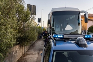 Autista di bus positivo all&#039;alcoltest, gita scolastica annullata