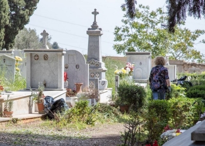 Segnalati rischi ambientali e igienici al cimitero di Ascoli Piceno