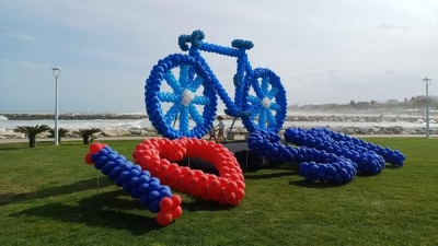 Cinzia Campanelli invita tutti a partecipare alla Pedalata Rossoblu