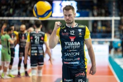 Yuasa Battery, la grinta di Petkovic: “Livello alto, continuiamo così”
