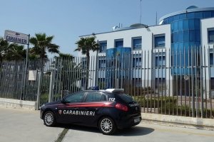 Cupra Marittima, alla guida di una utilitaria presa a noleggio provoca un investimento e fugge
