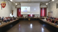 Ascoli Piceno - Consiglio comunale, &#039;botta e risposta&#039; sul caso degli striscioni