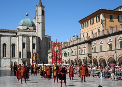 Ascoli Piceno - La Quintana si rinnova, sestieri al voto il 15 dicembre