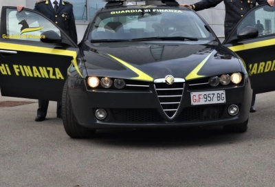 Maxi frode nel settore del pellame, indagati 13 imprenditori teramani e marchigiani che hanno sottratto a tassazione circa 20 milioni di euro
