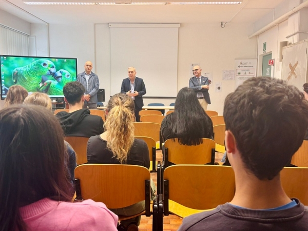 All’I.I.S. "Augusto Capriotti" uno sguardo sul presente che costruisce il futuro