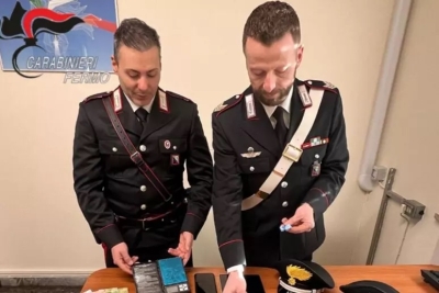 Cocaina nel casolare occupato, arrestato un 24enne