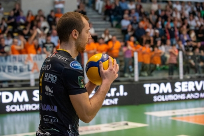 Capitan Riccardo Vecchi e la Yuasa Battery ancora insieme